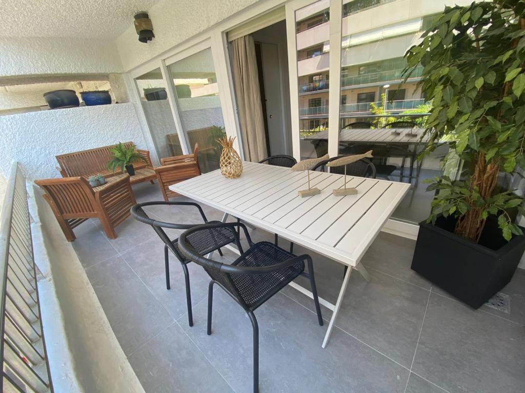 Roy Boston Marbella By Florentia Homes Extérieur photo